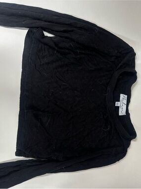 Women's Black Long Sleeve Ribbed Tee